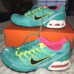 Nike Air Max 6.5 running shoe